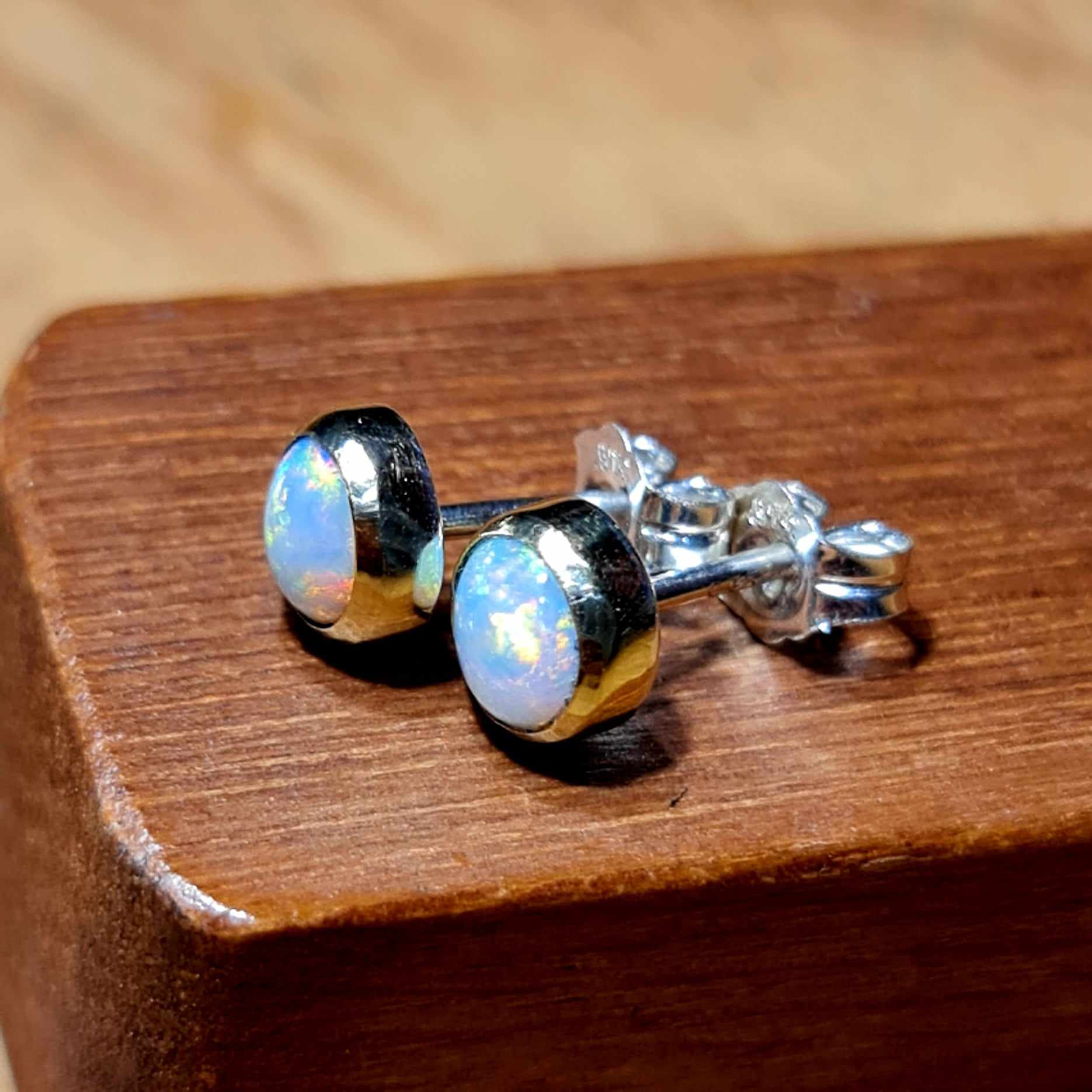 Coober Pedy Opal Gold Earrings 064E