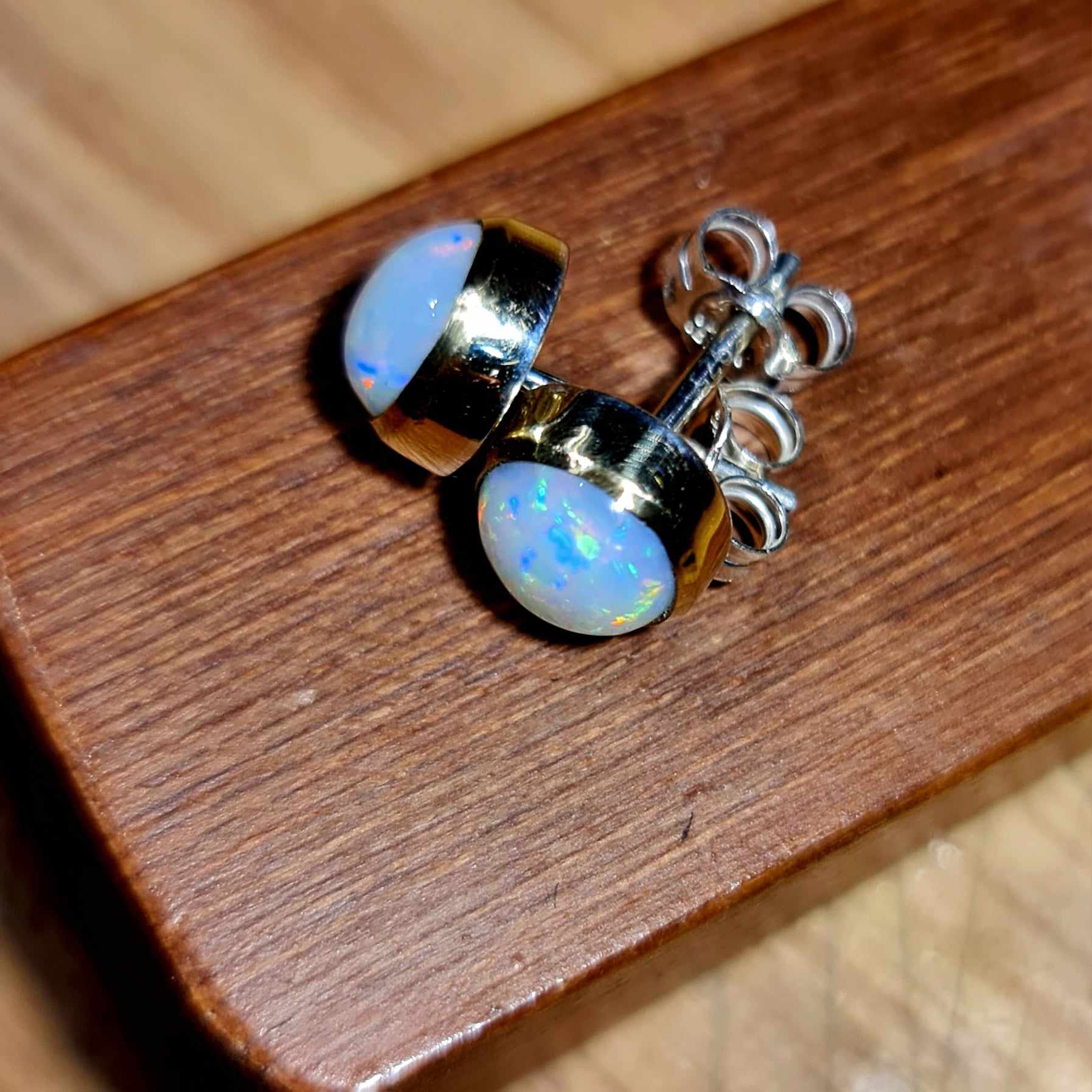 Coober Pedy Opal Gold Earrings 079A