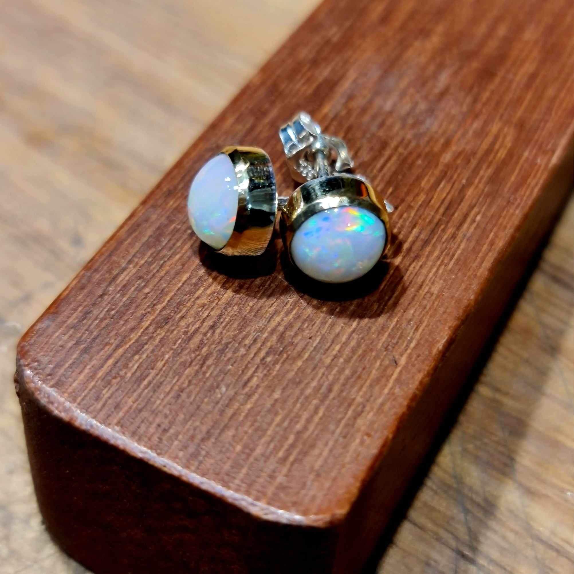 Coober Pedy Opal Gold Earrings 079A