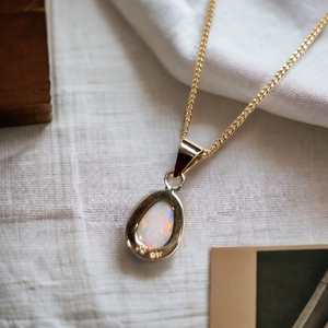 9ct Gold Coober Pedy Crystal Opal Pendant