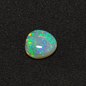 Polished 3.9ct Crystal Opal from Lightning Ridge 070A