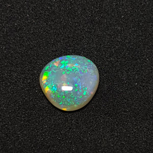 Polished 3.9ct Crystal Opal from Lightning Ridge 070A