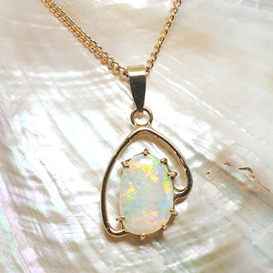 Crystal Opal Pendant 076A