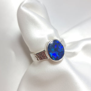 Mystic Blue Lightning Ridge Opal Ring 080F