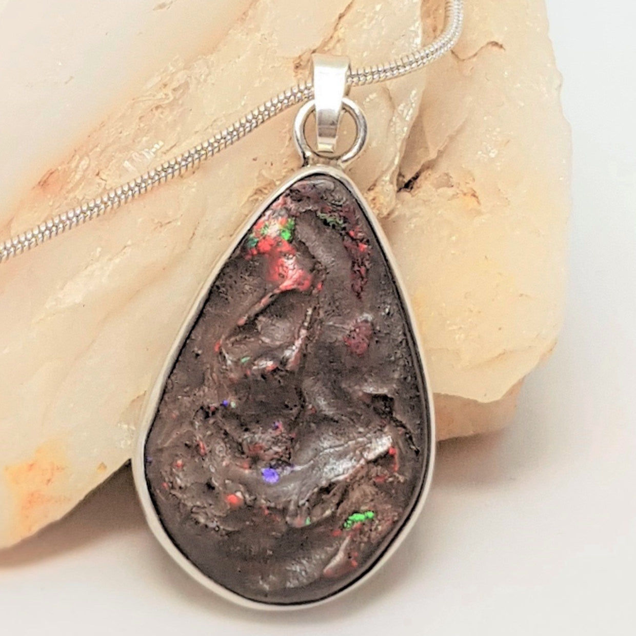 QLD Boulder Opal Pendant 051A