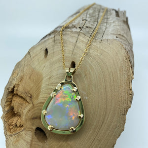 18ct Gold Coober Pedy Opal Pendant 075C